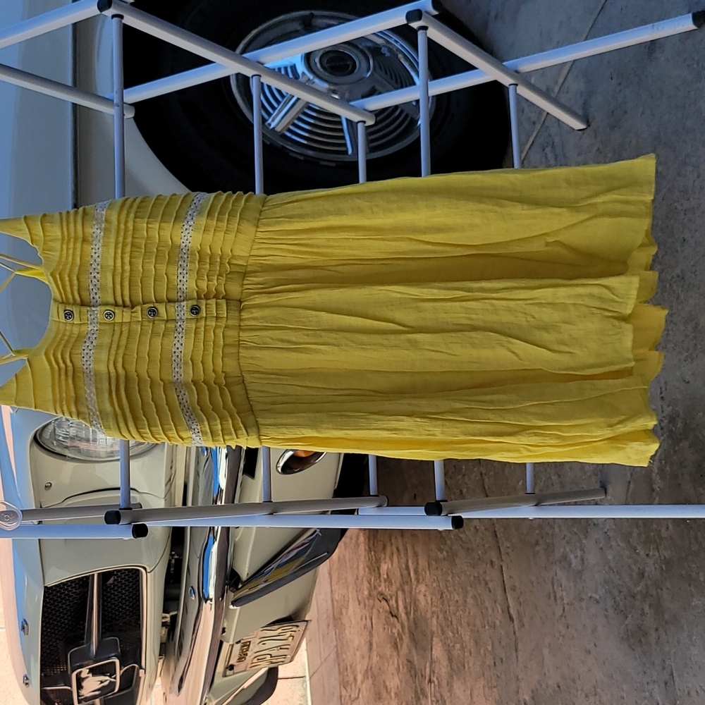 Girl dress